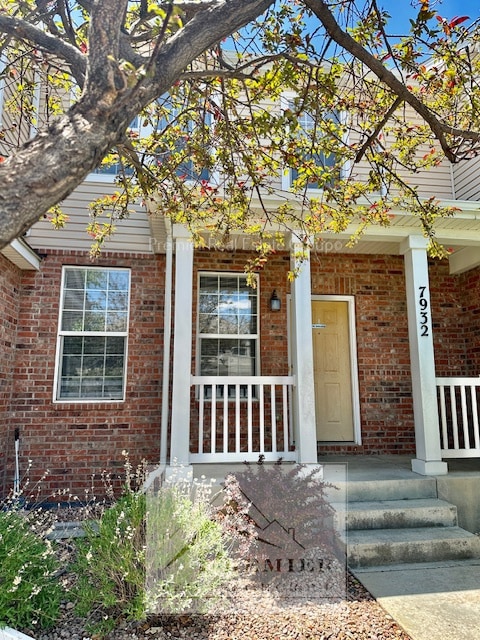 7932 Sandy Springs Point