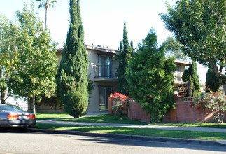 13202 Benton St in Garden Grove, CA - Building Photo - Building Photo