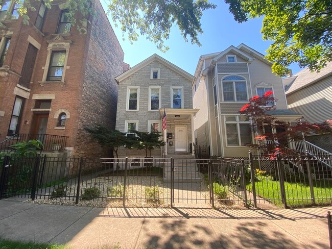 property at 3050 N Clifton Ave