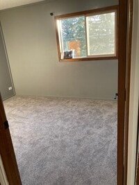 407 W Divide Ave photo'