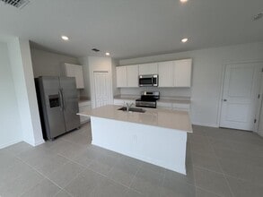 2510 Hallow Gdn Rd in Eustis, FL - Building Photo - Building Photo