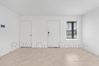 6501 Middlebury Dr in Princeton, TX - Building Photo - Building Photo