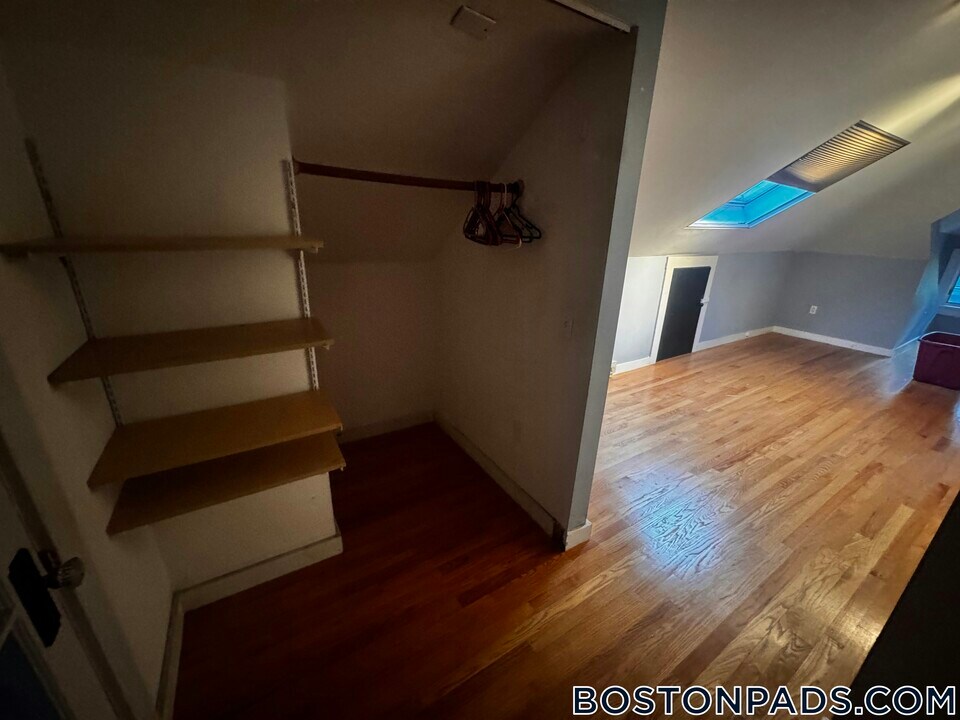 7 Watson St in Somerville, MA - Foto de edificio