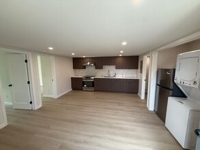1063 Gilman Dr in Daly City, CA - Building Photo - Building Photo