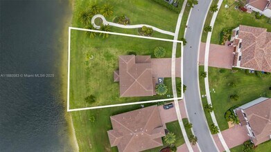 3520 Haldin Pl in Royal Palm Beach, FL - Building Photo - Building Photo