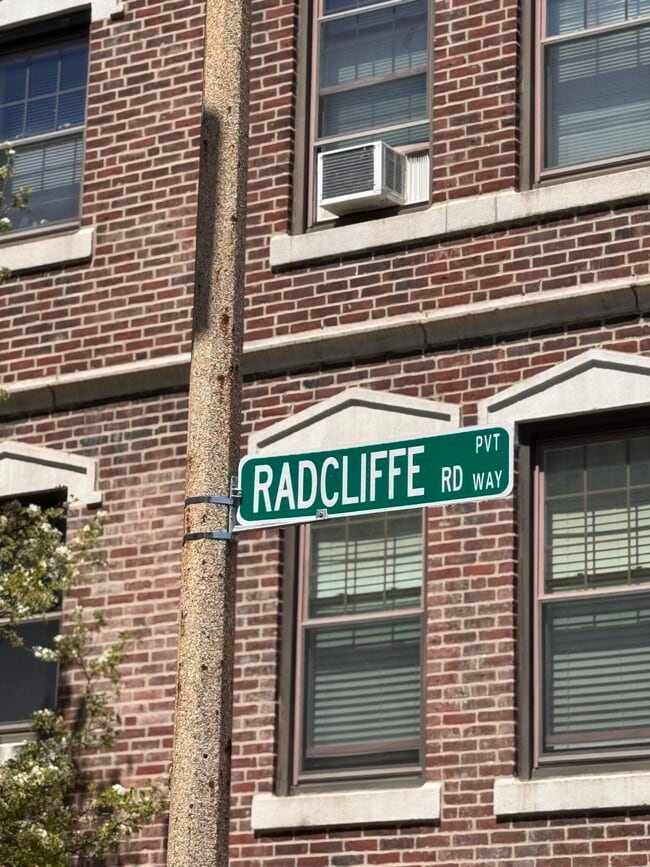 6 Radcliffe Rd, Unit 1
