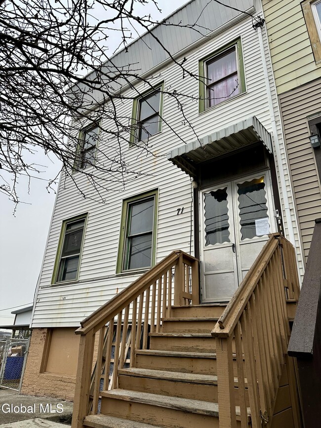 property at 71 Watervliet Ave