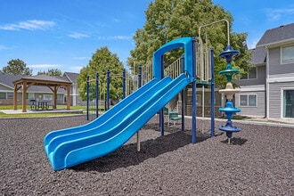 Lakeview Apartments in Tooele, UT - Building Photo - Building Photo