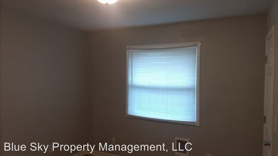 2404 State St in New Castle, IN - Foto de edificio - Building Photo