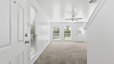 9307 Dewberry Blossom Ln in Houston, TX - Building Photo - Building Photo