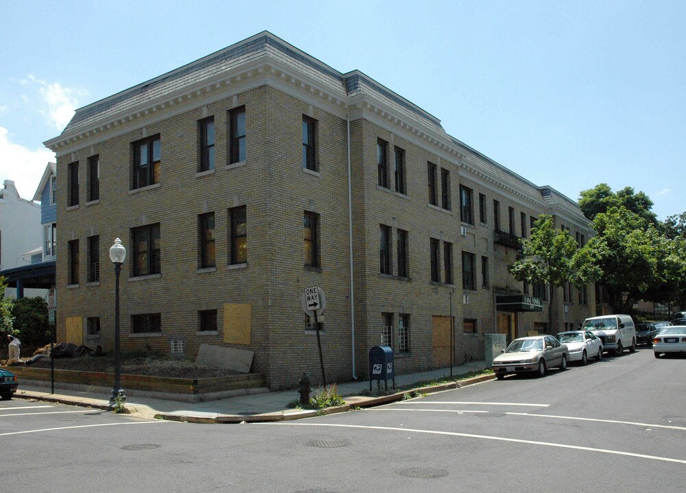 Casta Vista in Washington, DC - Foto de edificio