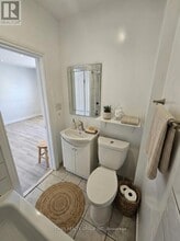 1566 Avenue Rd in Toronto, ON - Building Photo - Building Photo