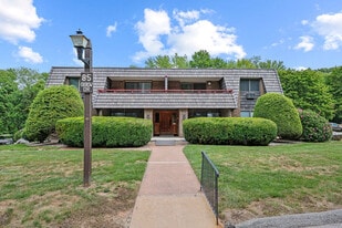 85 Oxbow Dr in Glastonbury, CT - Building Photo