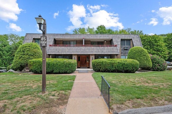 property at 85 Oxbow Dr