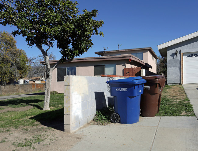 7741 Elmwood Rd in San Bernardino, CA - Building Photo - Building Photo