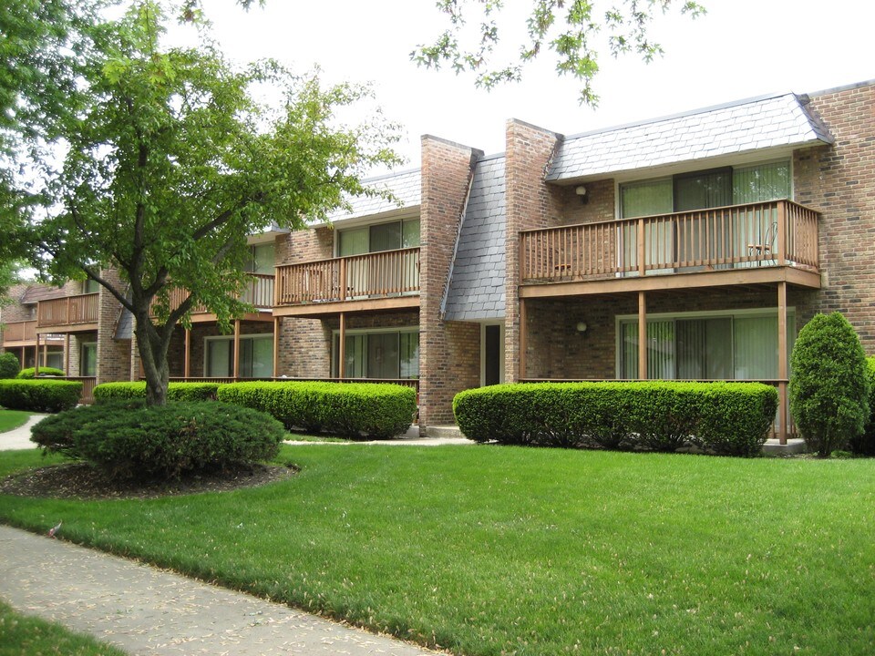 514-516 Roberts Dr in Glenwood, IL - Building Photo