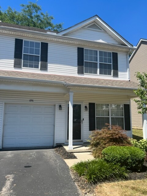 696 Wilke Pl in Gahanna, OH - Building Photo