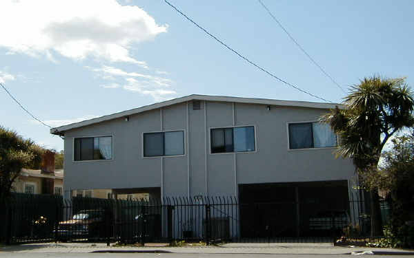 816 Pennsylvania Ave in Richmond, CA - Foto de edificio - Building Photo