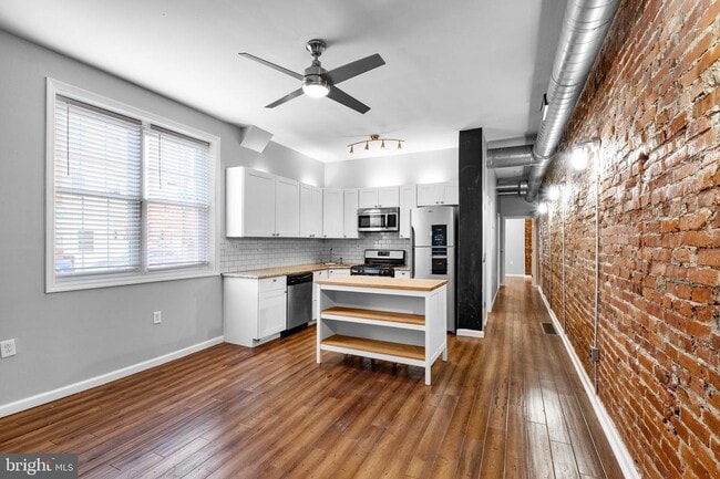 362 W Ritner St photo'