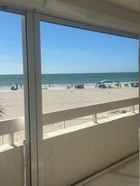 17940 Gulf Blvd, Unit 1E in Redington Shores, FL - Building Photo