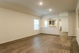 2166 Middle Rdg Dr in Conroe, TX - Building Photo - Building Photo