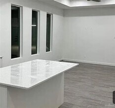12 Lore Dr in Weslaco, TX - Building Photo - Building Photo