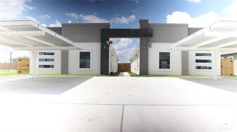 116 W Campeche Ave in Alton, TX - Building Photo