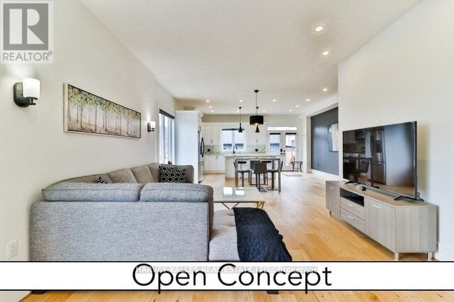 235 Lambton Ave in Toronto, ON - Building Photo - Building Photo