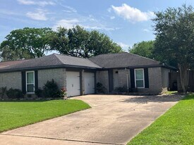 1954 Myrna Ln in Katy, TX - Building Photo