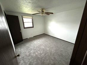 152 N 24th St in Weirton, WV - Building Photo - Building Photo