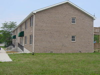 103 E Bannon St in Dwight, IL - Foto de edificio - Building Photo