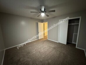 1011 Bryant St in Mountain Home, AR - Building Photo - Building Photo