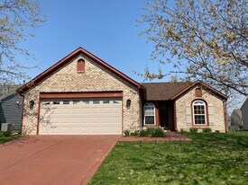 1094 Taurus Ln in Franklin, IN - Building Photo