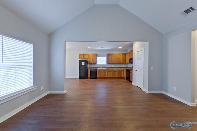 1389 Old Rd in Jasper, AL - Building Photo - Building Photo