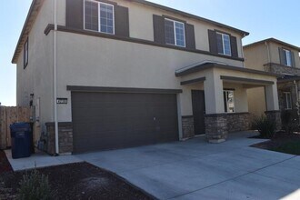 4238 Freemark Ave in Merced, CA - Building Photo - Building Photo