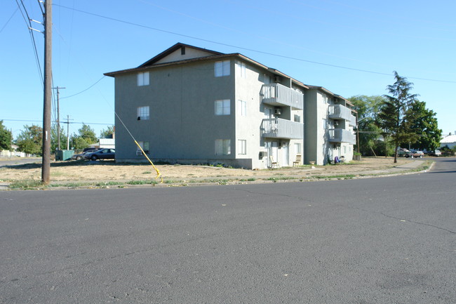 2807 E Boone Ave in Spokane, WA - Building Photo - Building Photo