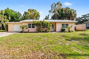 212 Dubber Rd in Melbourne, FL - Building Photo