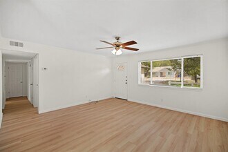 6702 Boleynwood Dr in Austin, TX - Building Photo - Building Photo