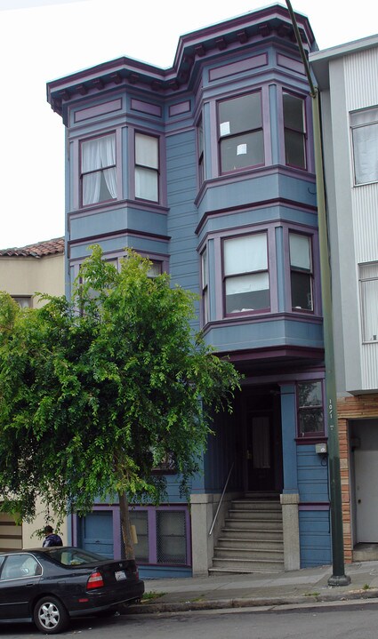 1031 Pacific Ave in San Francisco, CA - Building Photo