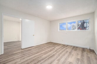 185 Mcarthur Av in Ottawa, ON - Building Photo - Building Photo