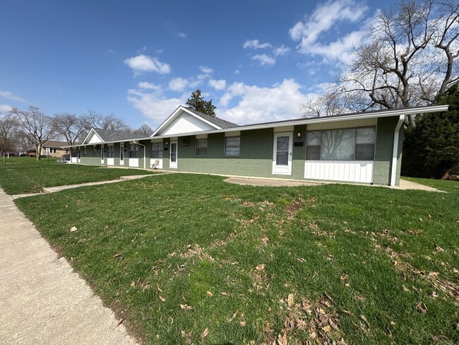 property at 2310 N Oakwood Ave