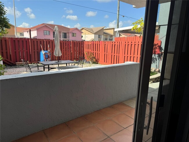 property at 1725 W 60th St