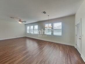 1353 Mount Logan Dr in Apopka, FL - Building Photo - Building Photo