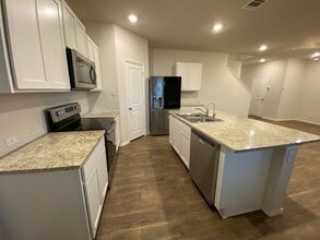 20526 Lorena Xing in San Antonio, TX - Building Photo - Building Photo