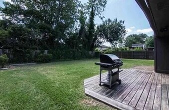 1980 Rafes Way in Beaumont, TX - Building Photo - Building Photo