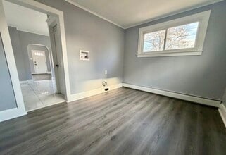 28 7th Ave in Carbondale, PA - Building Photo - Building Photo