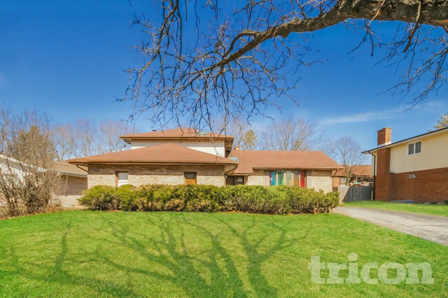 property at 3314 Knollwood Ln