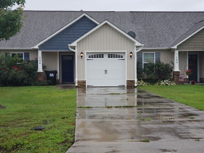 property at 182 Pine Hollow Rd