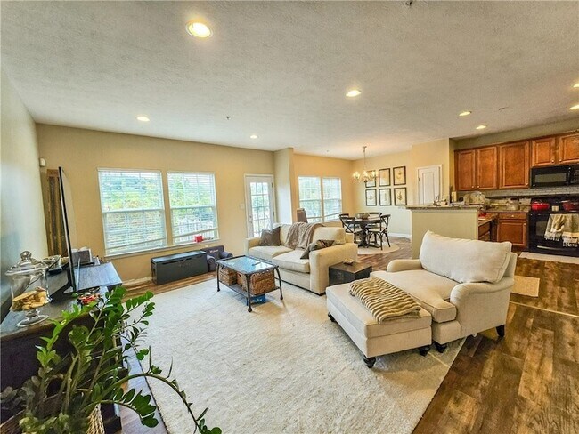 813 Fairgate Drive, Unit 80 in Wexford, PA - Building Photo - Building Photo