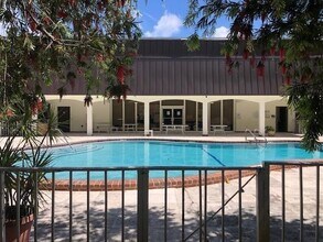 500 NE 2nd St, Unit 326 in Dania Beach, FL - Building Photo - Building Photo